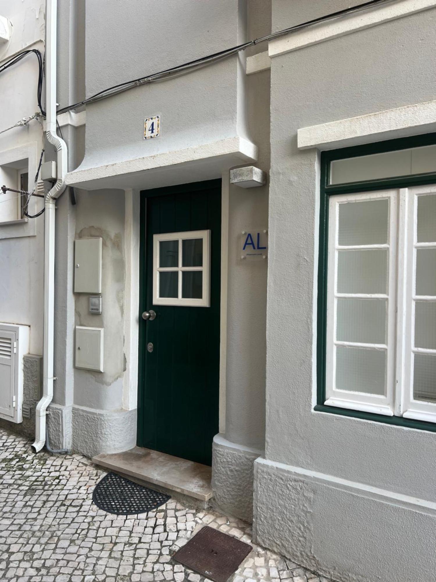 Casa Do Largo Apartment *